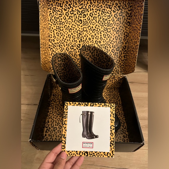 Jimmy Choo Hunter RainBoots - Picture 4 of 10